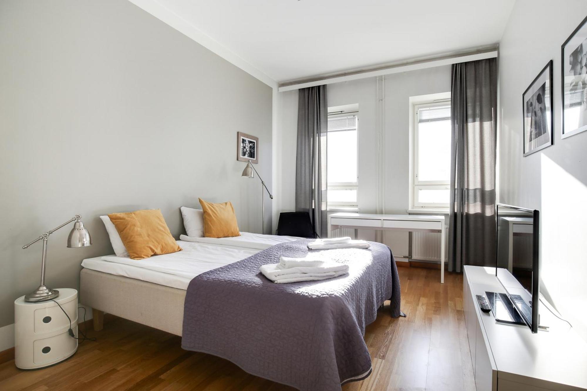 Kotimaailma Kamppi - 1br With A Balcony Apartment *